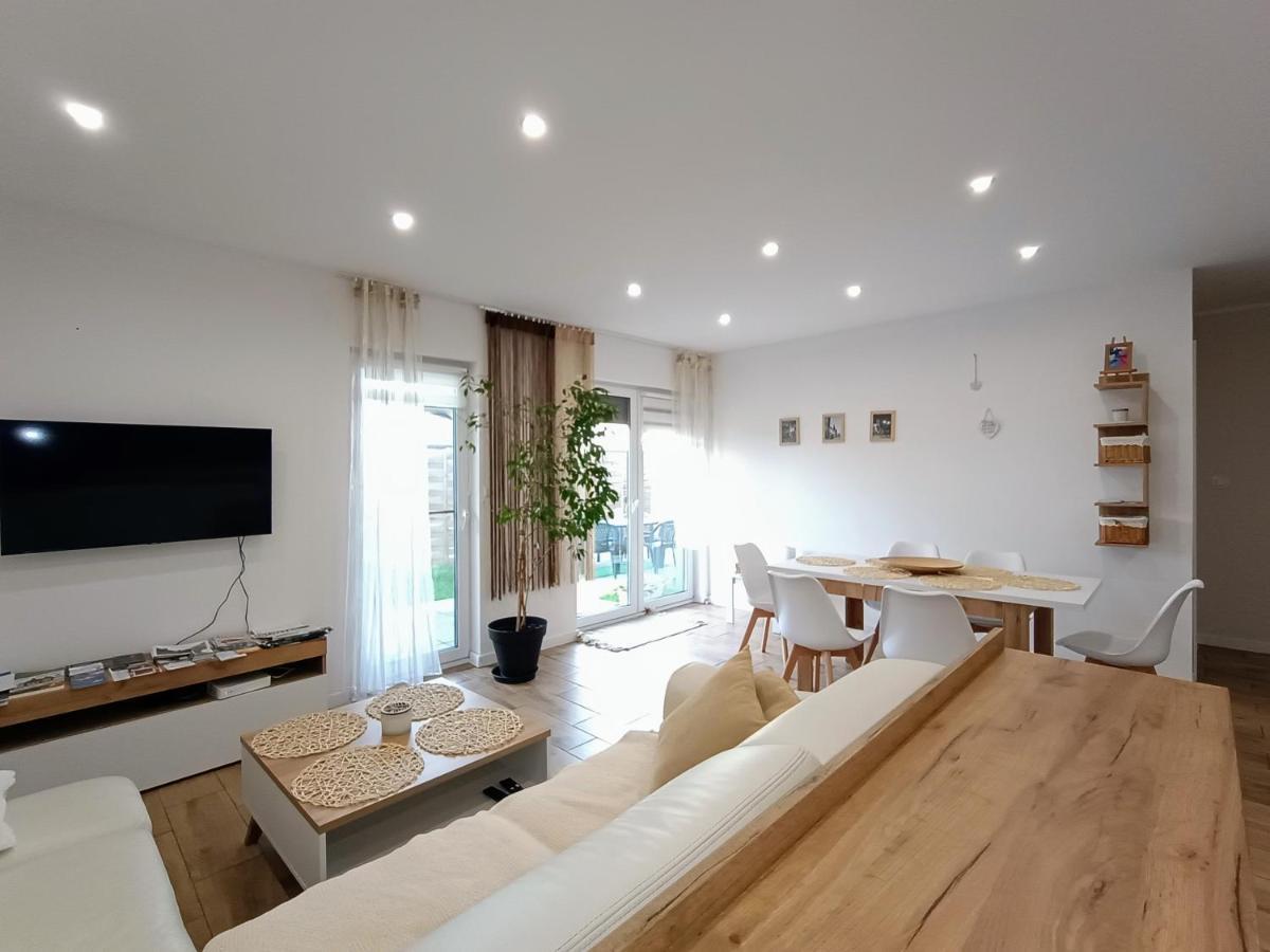 Apartament Przy Kopalni Srebra Tarnowskie Góry Exterior foto