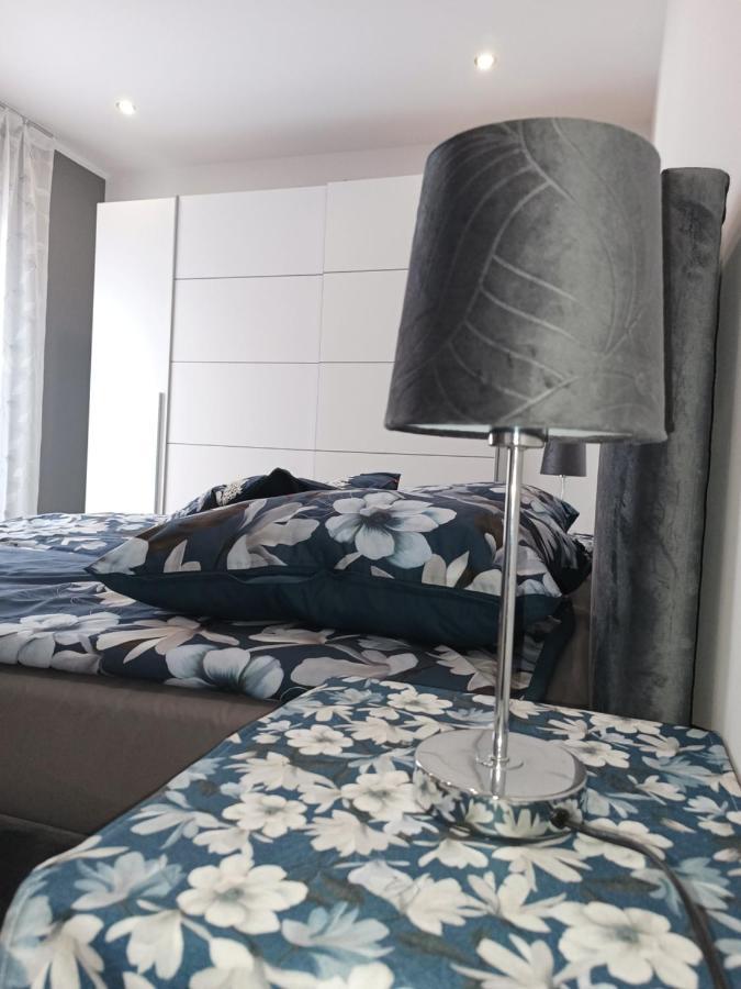 Apartament Przy Kopalni Srebra Tarnowskie Góry Exterior foto
